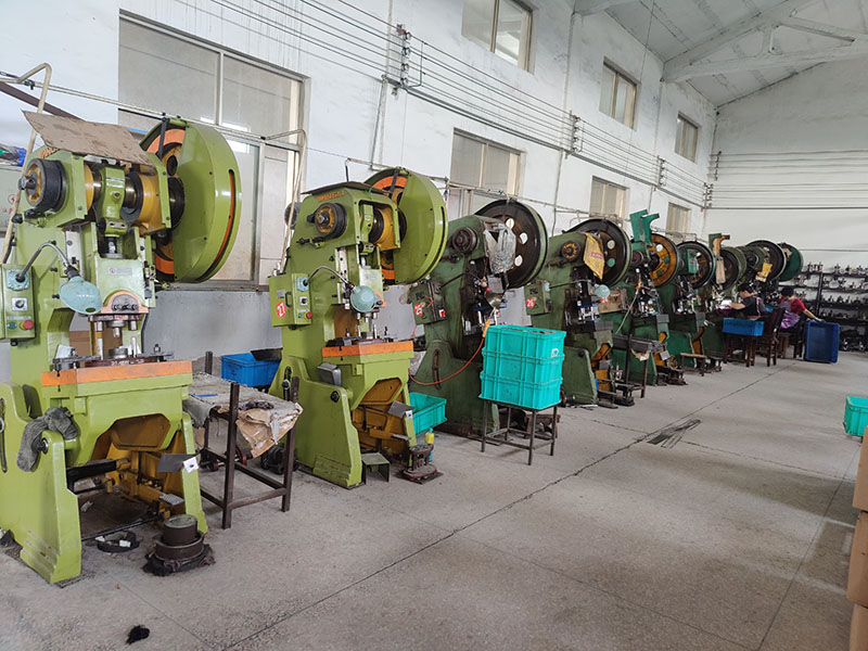 沖壓設(shè)備 沖壓設(shè)備